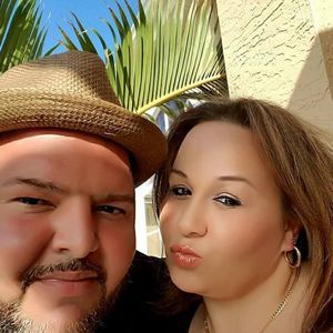 Meet your Posher, Victor